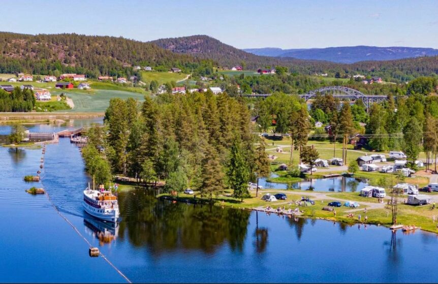 Dronebilde av Telemark Kanalcamping