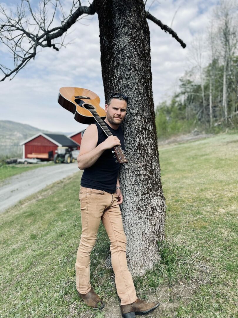 Terassekonsert med Håkon Kyllingmark Visit Bø